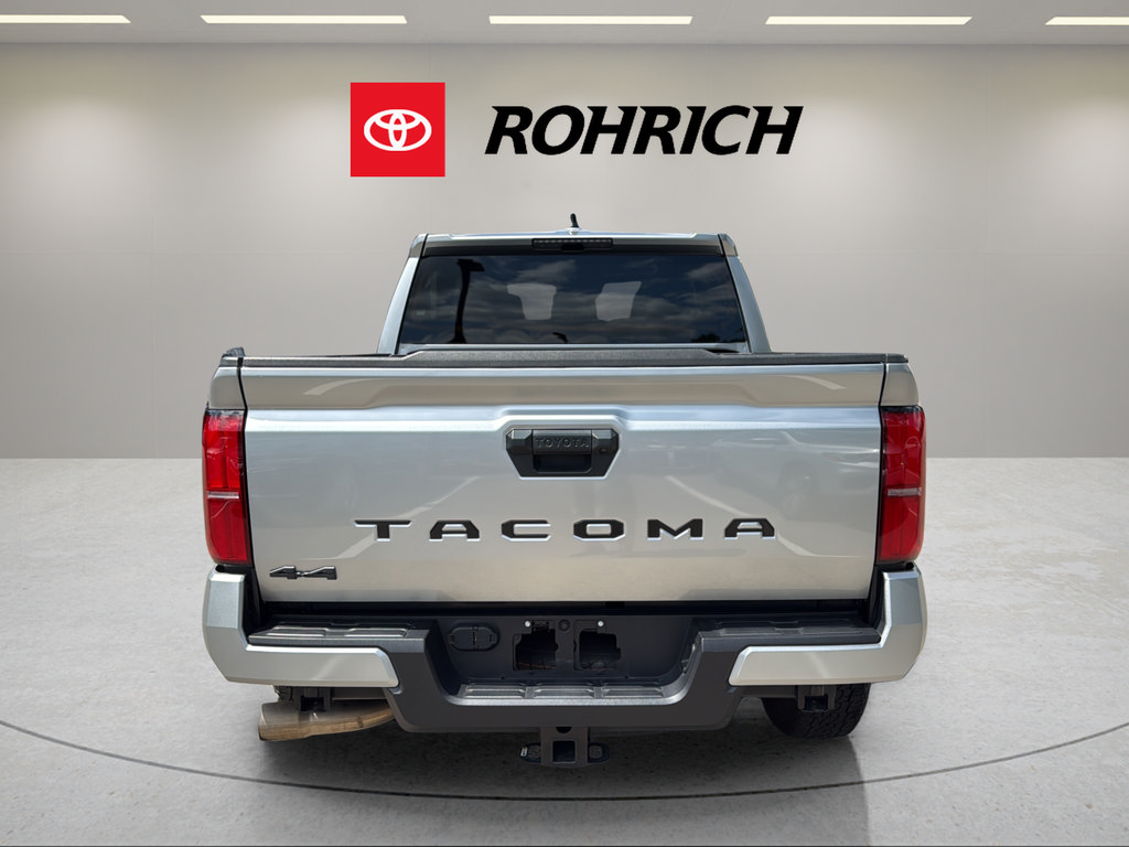 Used 2024 Toyota Tacoma 4x4 Double Cab image 7