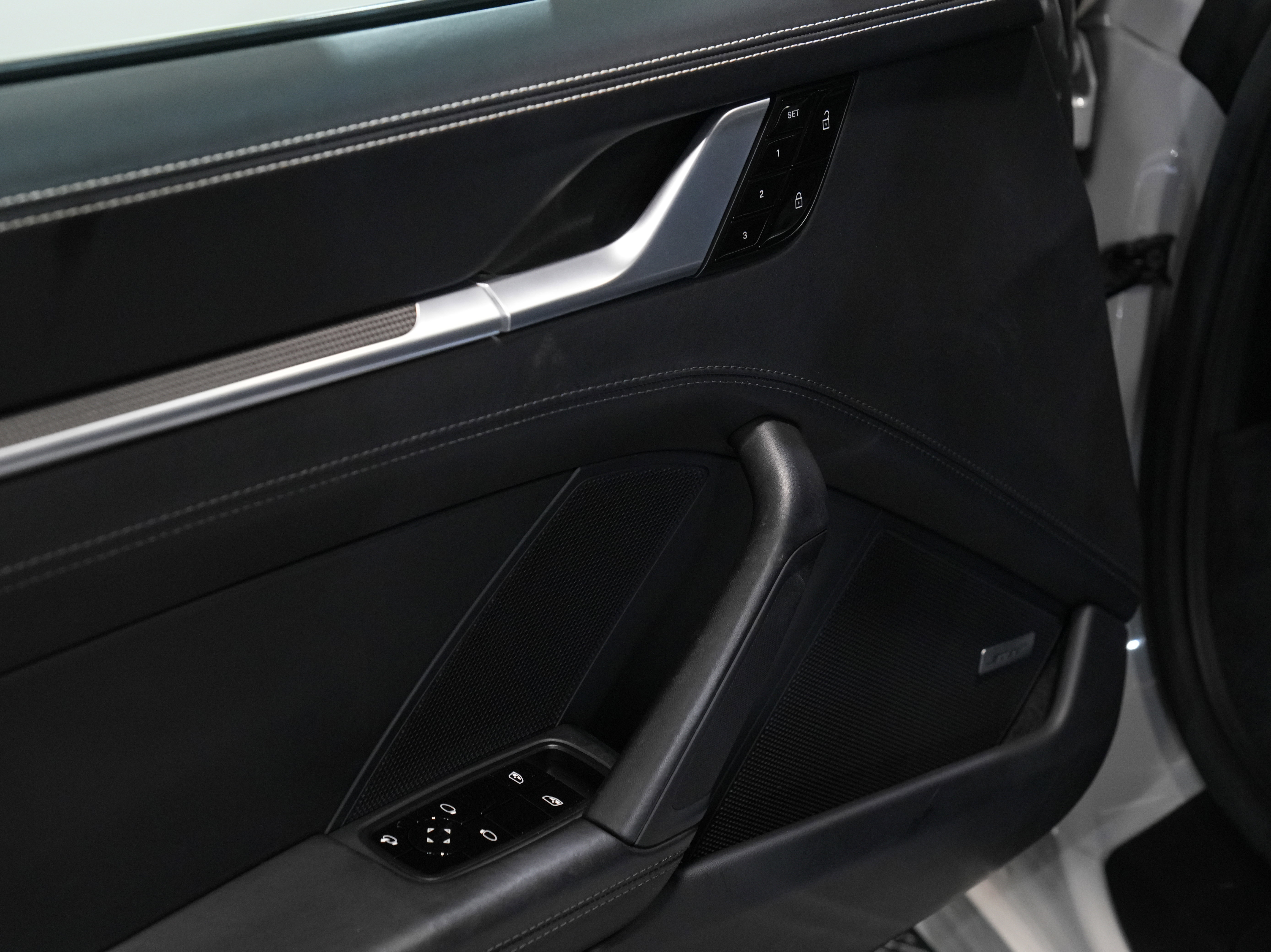 Used 2020 Porsche 911 Carrera 4S image 24