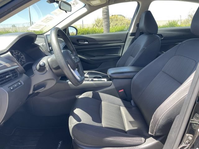 Used 2024 Nissan Altima 2.5 SV FWD image 18