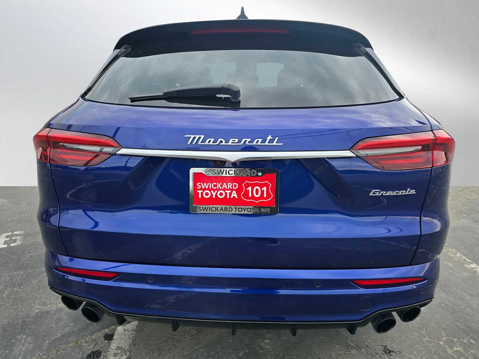 Used 2023 Maserati Grecale GT image 4