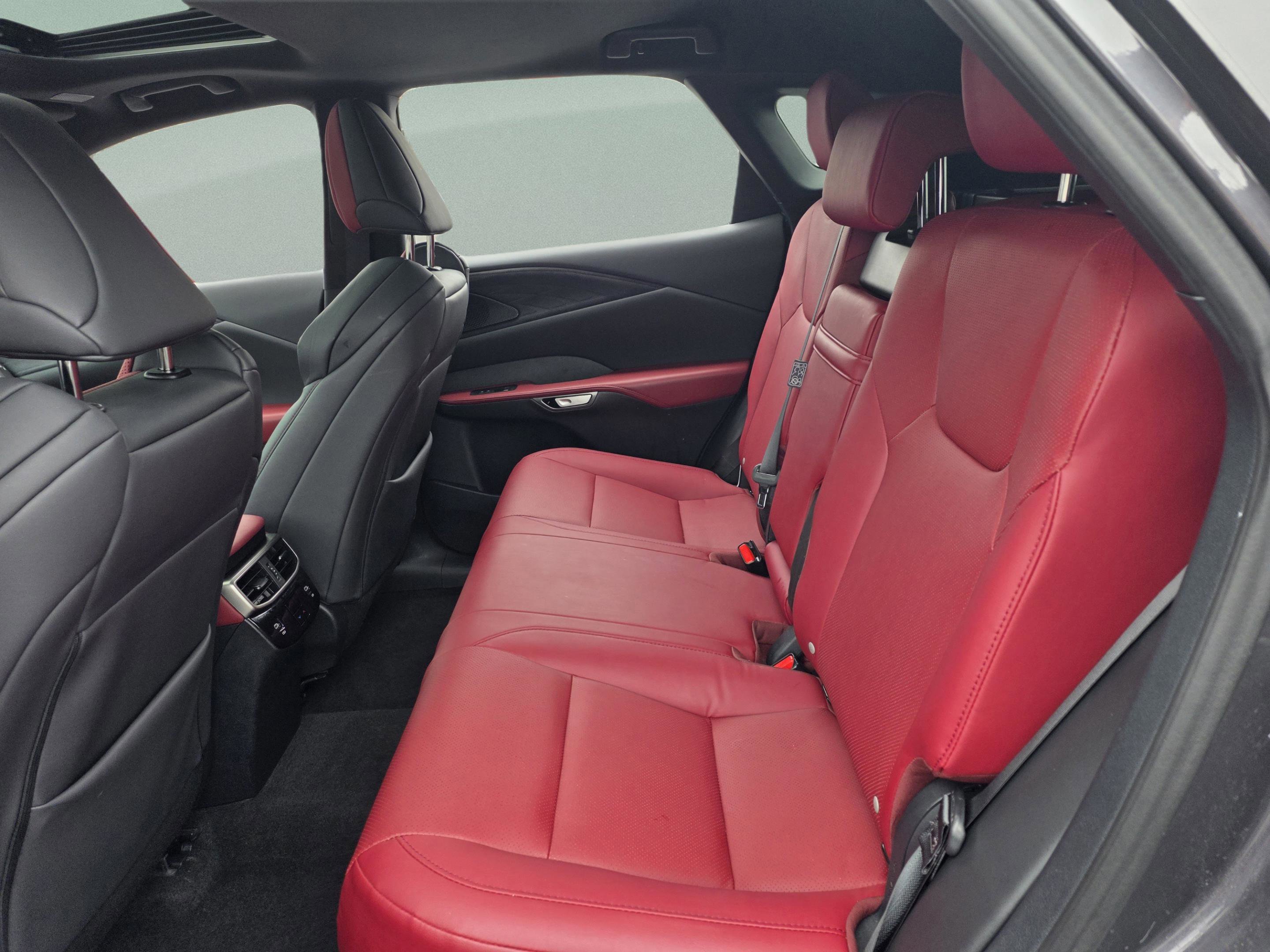 Certified 2024 Lexus RX 350 F Sport w/ Convenience Package image 18