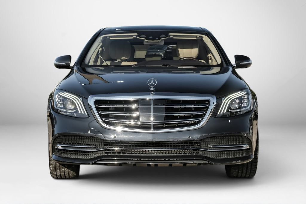 Used 2019 Mercedes-Benz S 560 Sedan image 3