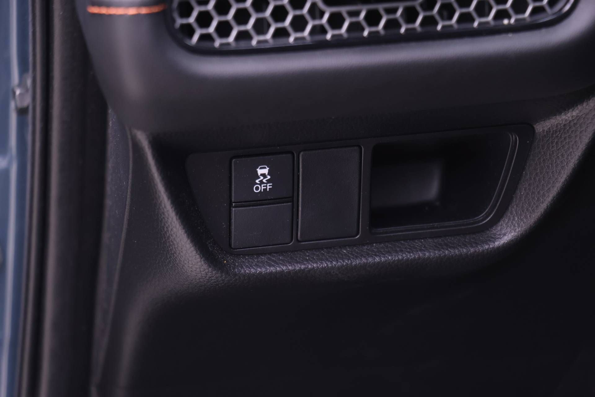 Certified 2024 Honda HR-V Sport image 16