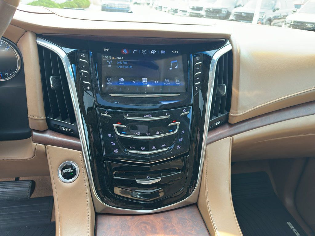 Used 2016 Cadillac Escalade Platinum image 20