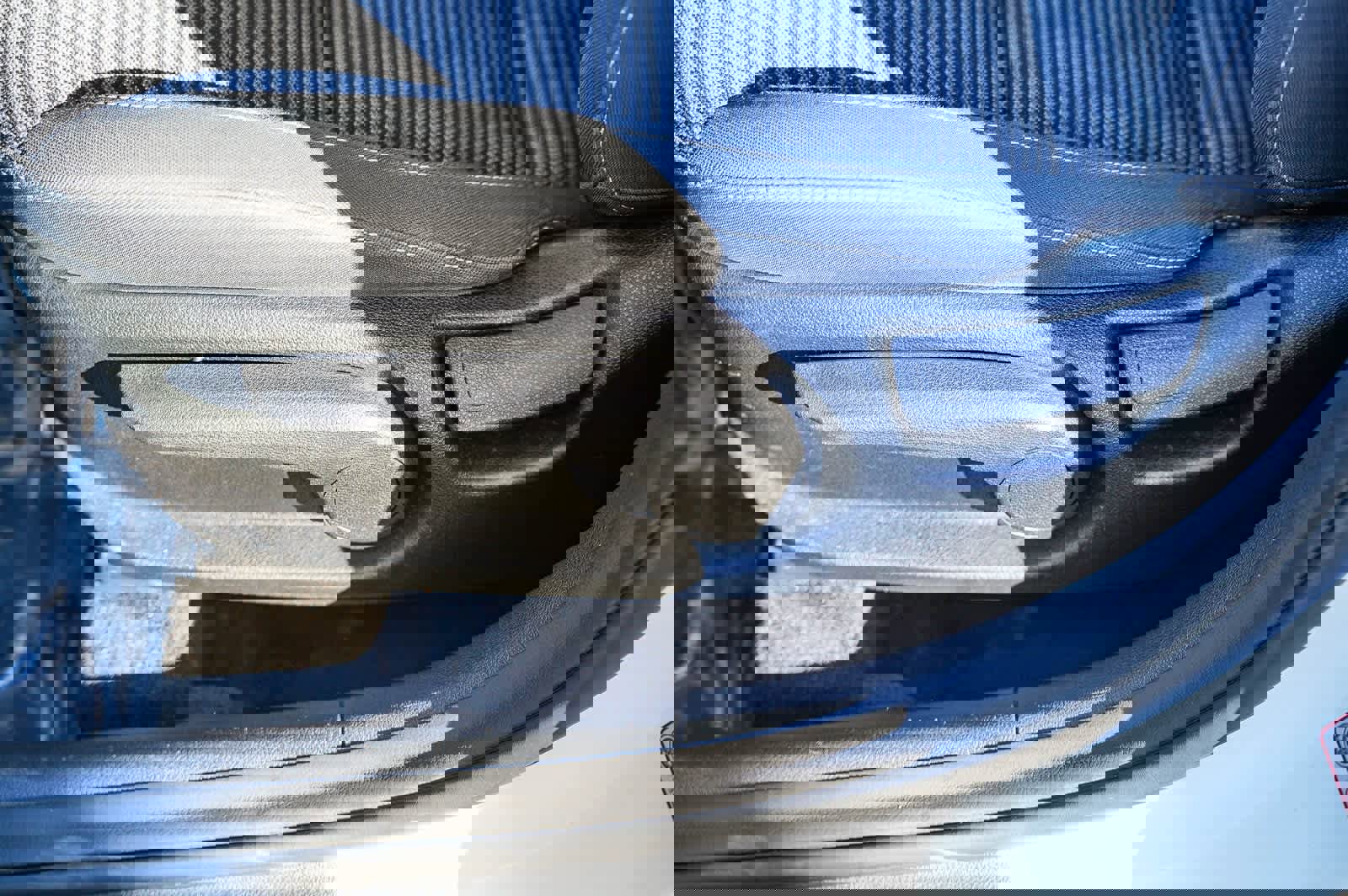 Used 2021 Kia Niro LXS image 20