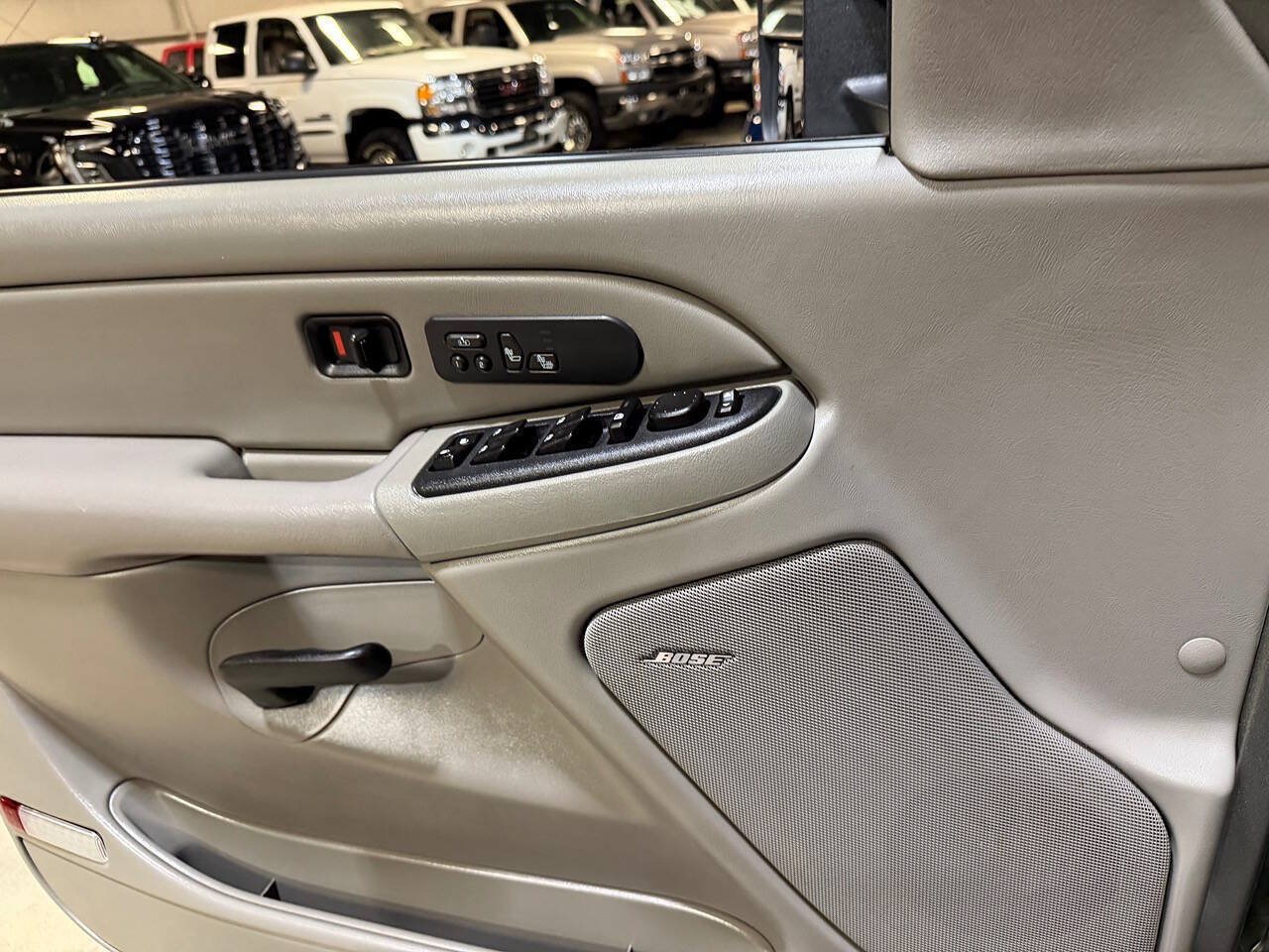 Used 2006 Chevrolet Silverado 3500 4x4 Crew Cab image 12