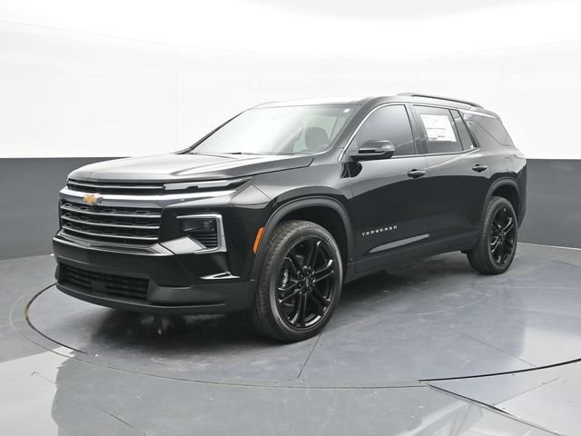 New 2026 Chevrolet Traverse LT w/ LPO, Floor Liner Package FWD image 3