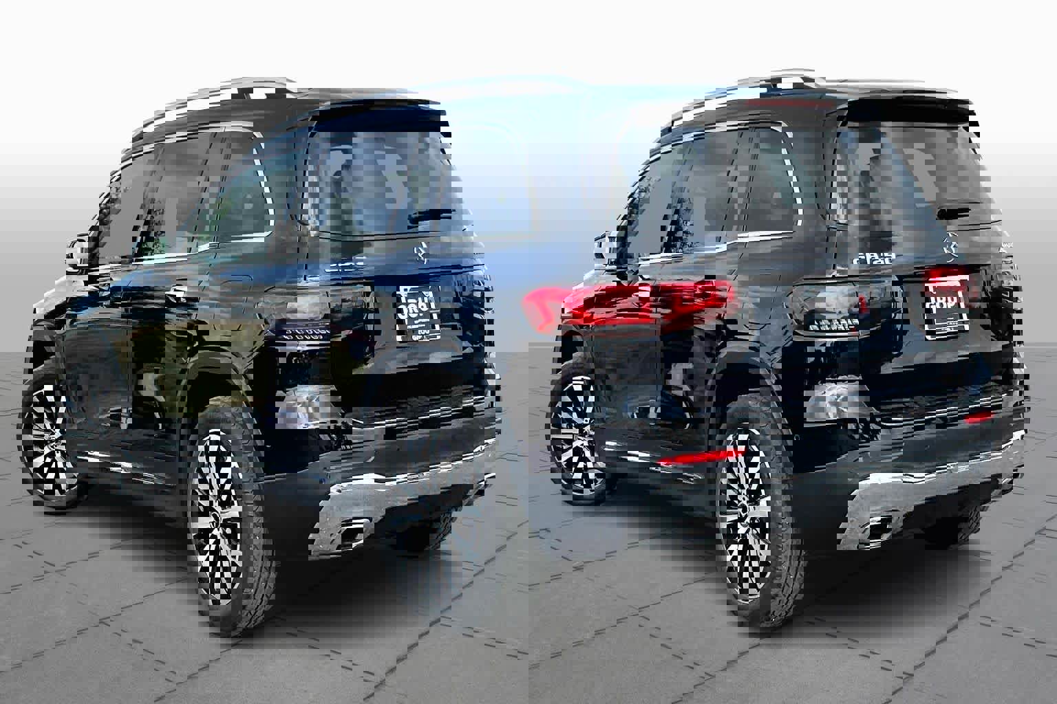 Certified 2023 Mercedes-Benz GLB 250 4MATIC image 11