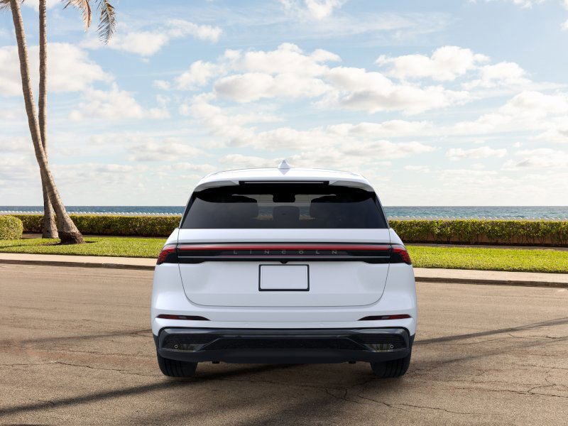 New 2026 Lincoln Nautilus Premier image 5