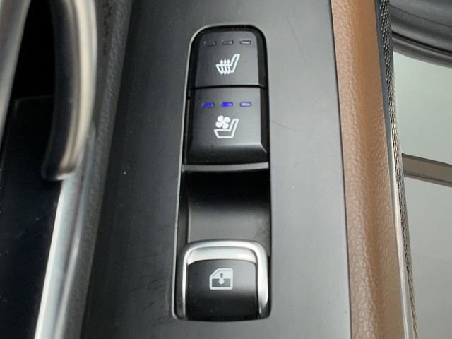 Used 2021 Kia Telluride SX w/ SX Prestige Package AWD/4WD image 15