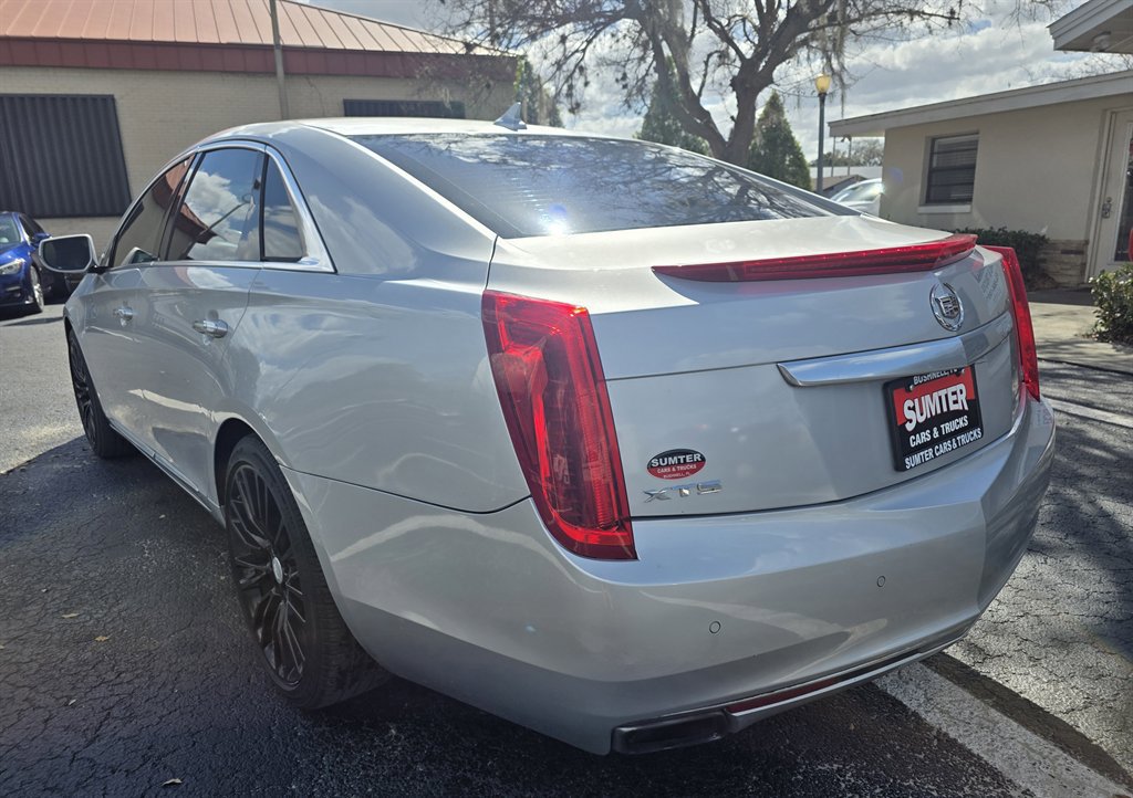 Used 2013 Cadillac XTS Platinum image 3