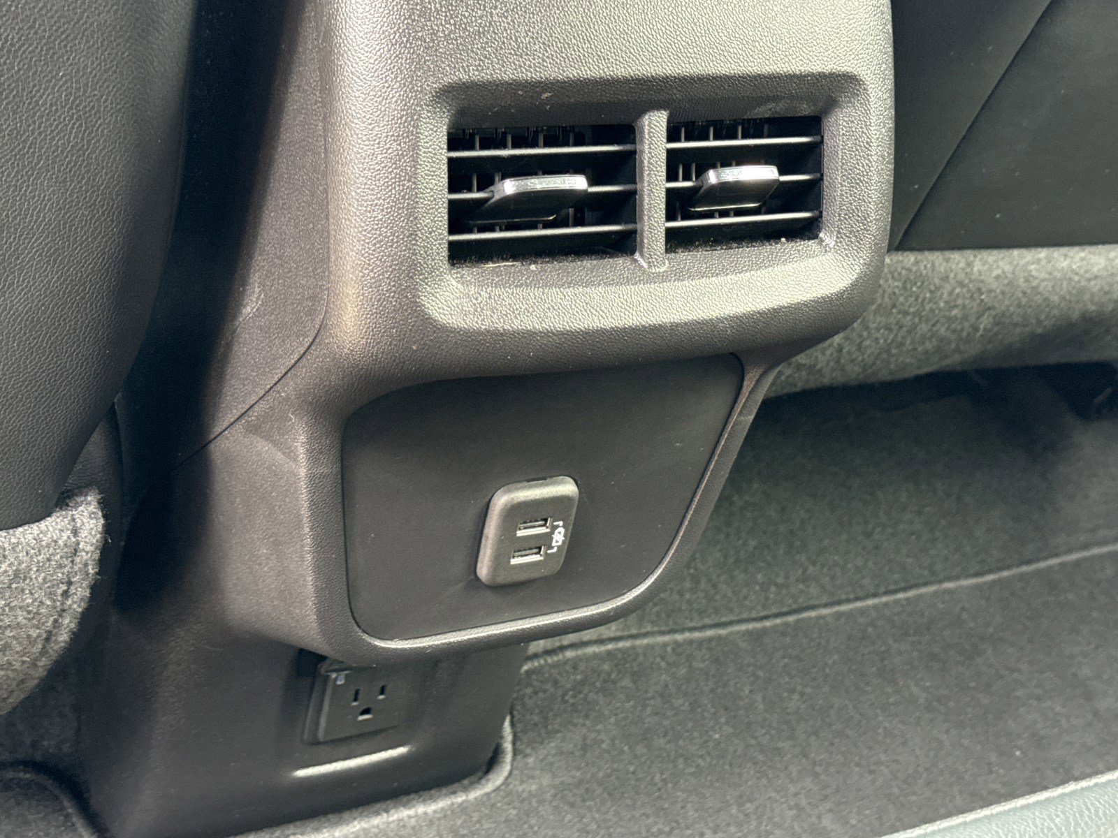 Used 2024 Chevrolet Equinox RS image 14