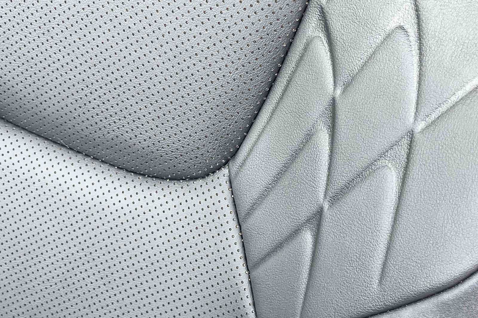 Certified 2025 Lexus RX 350 FWD w/ Technology Package image 25