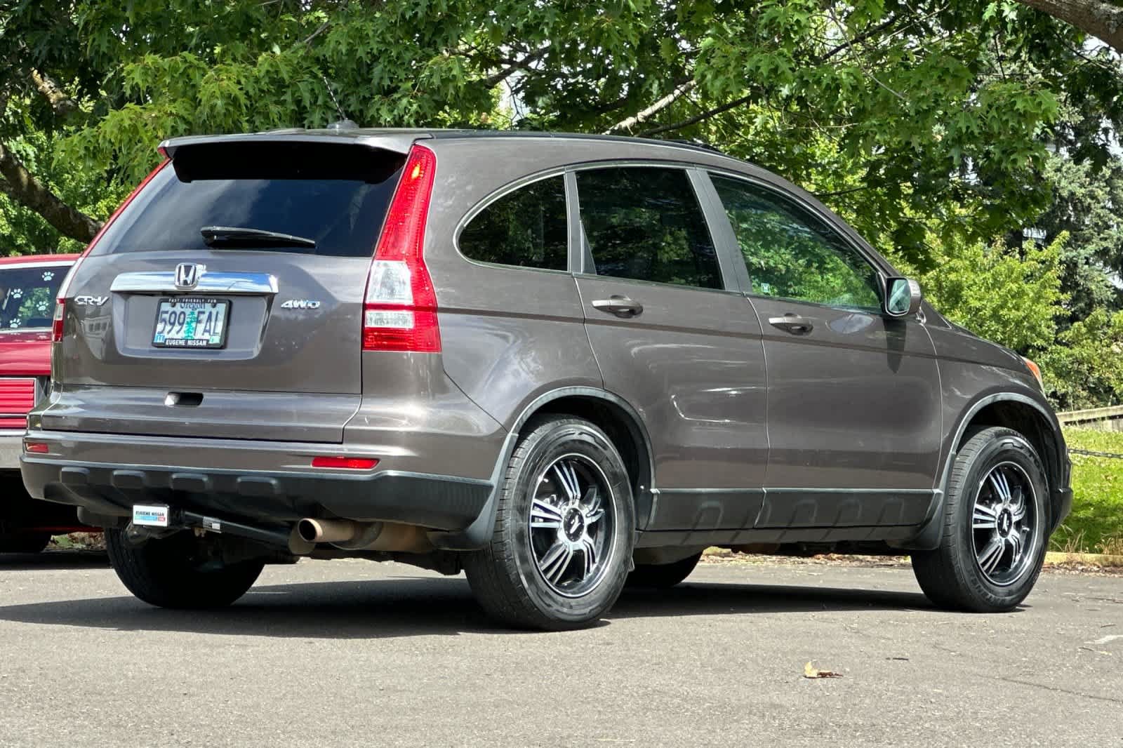 Used 2011 Honda CR-V EX-L image 2