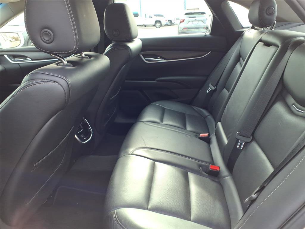 Used 2019 Cadillac XTS Luxury image 25