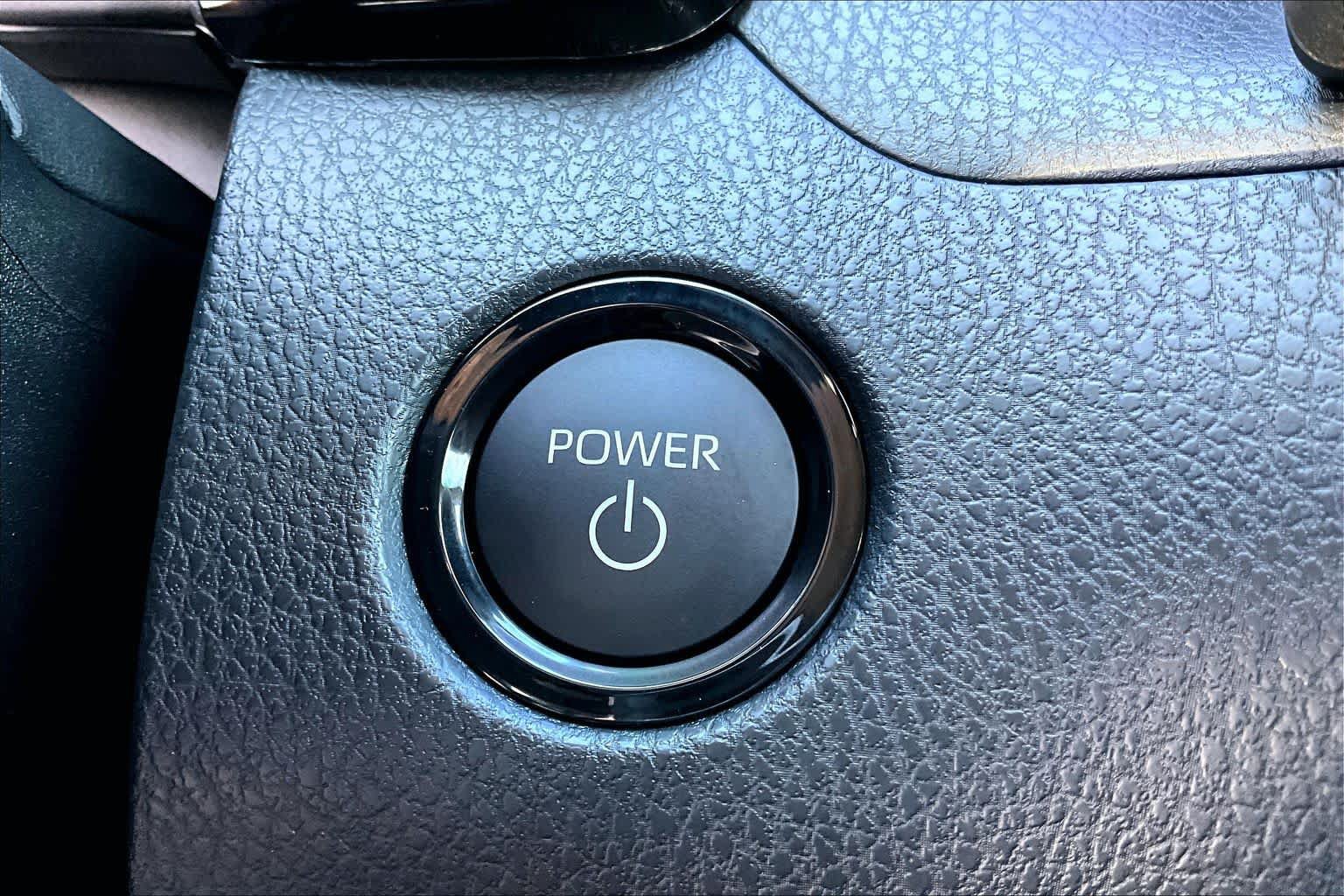 Used 2026 Toyota Camry LE w/ Convenience Package FWD image 30