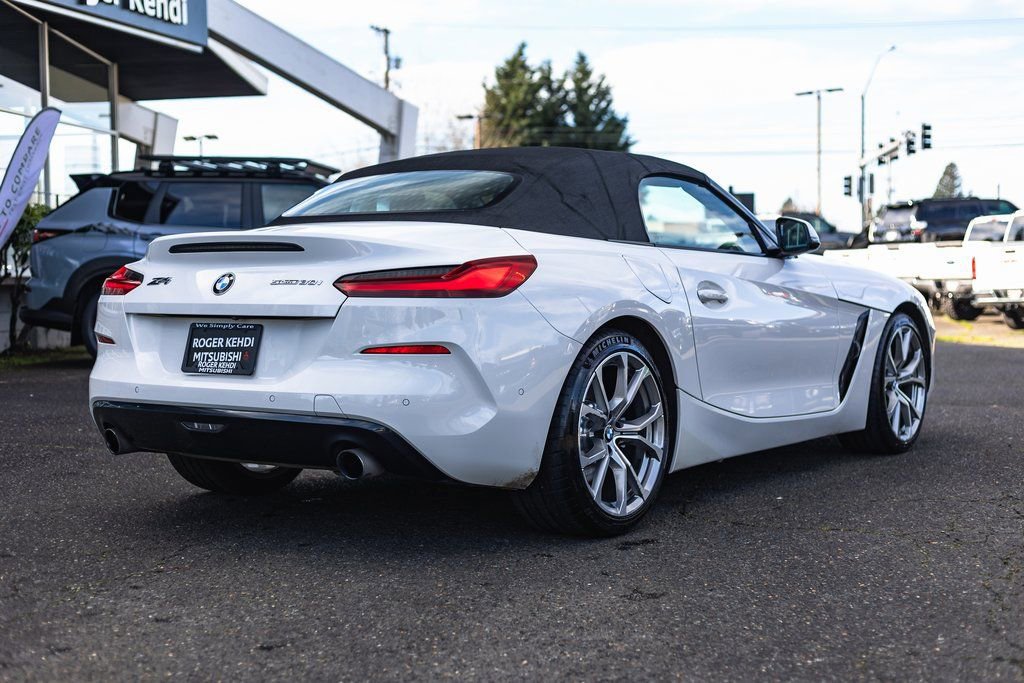 Used 2020 BMW Z4 sDrive30i w/ Convenience Package RWD image 8