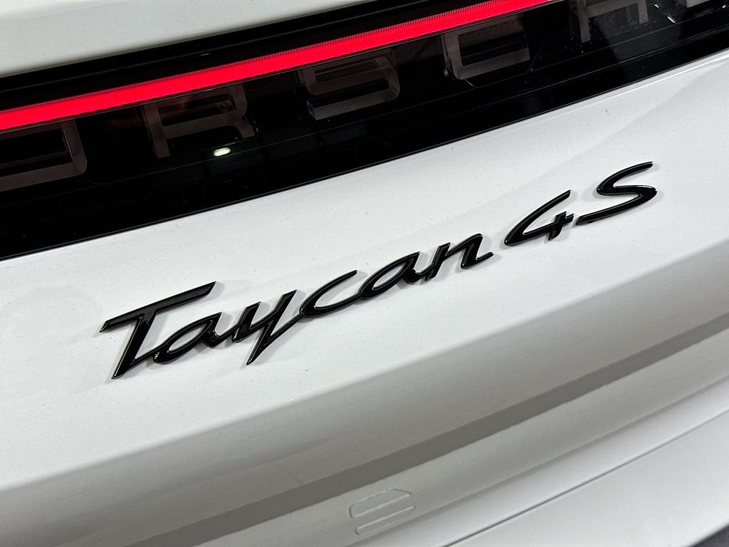 New 2025 Porsche Taycan 4S image 32