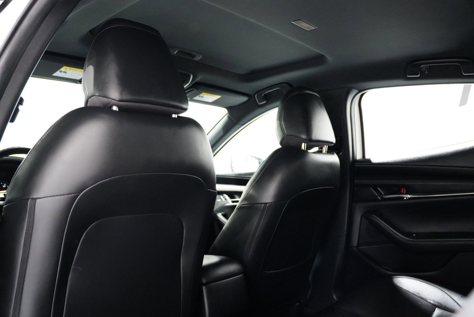 Used 2020 MAZDA MAZDA3 Hatchback w/ Premium Package image 16