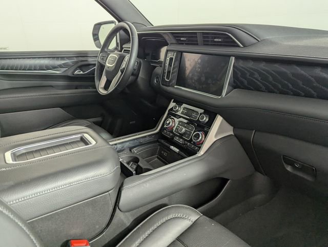 Used 2023 GMC Yukon XL Denali w/ Max Trailering Package image 23
