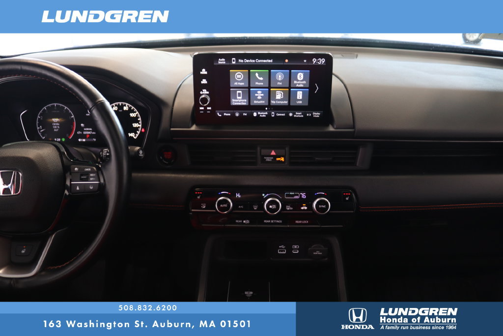 Used 2025 Honda Pilot TrailSport image 22