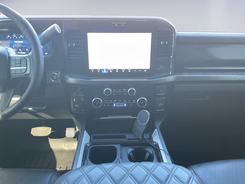 Used 2025 Ford F250 Lariat w/ Black Appearance Package AWD/4WD image 10