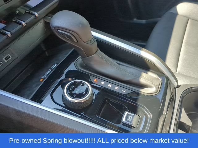 Used 2025 Chevrolet Colorado Trail Boss AWD/4WD image 33