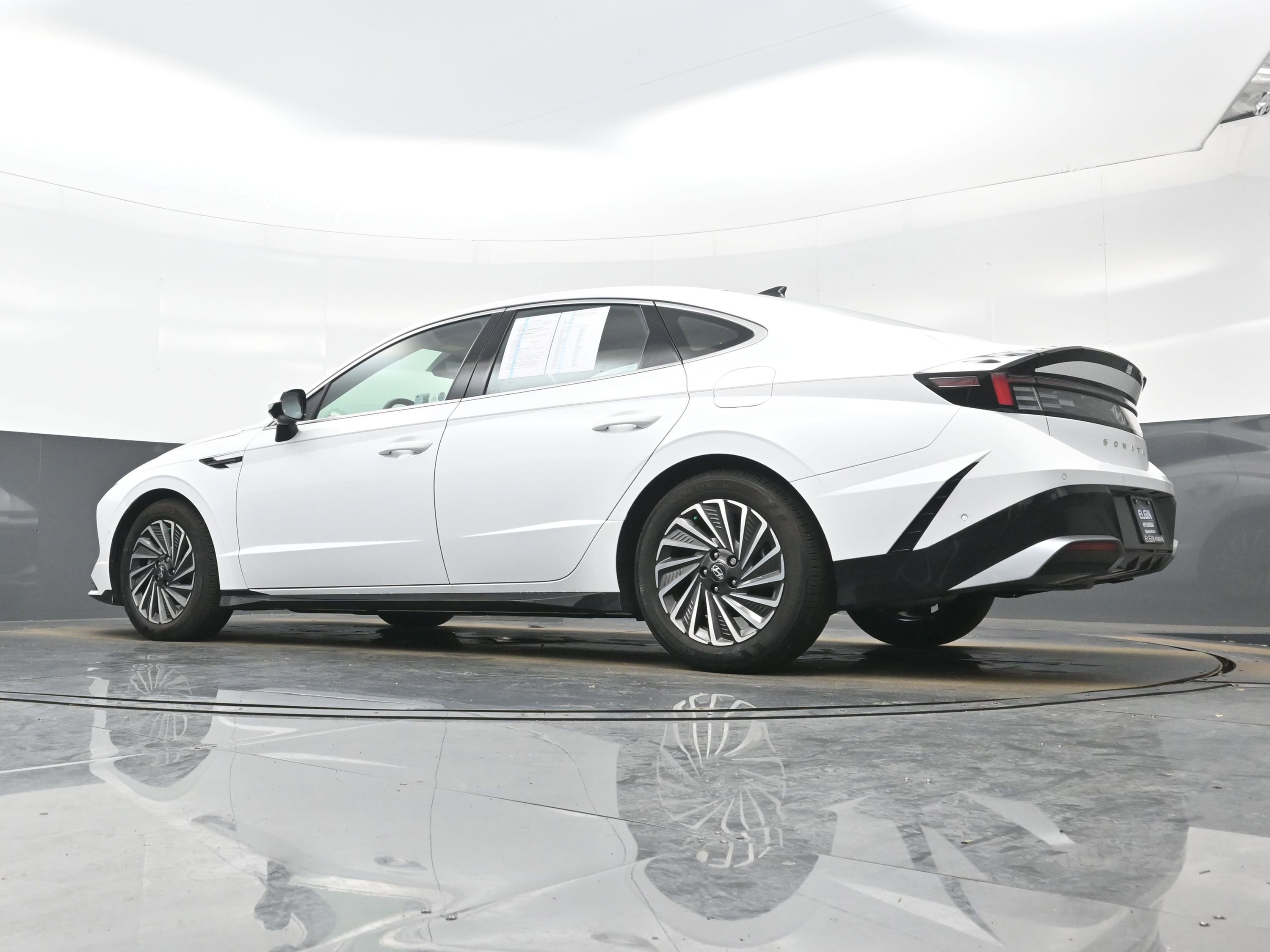 Certified 2025 Hyundai Sonata Limited image 28