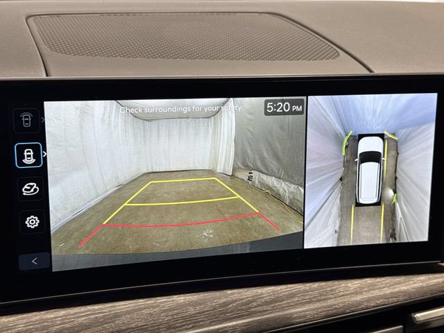 Used 2025 Hyundai Santa Fe Limited FWD image 20