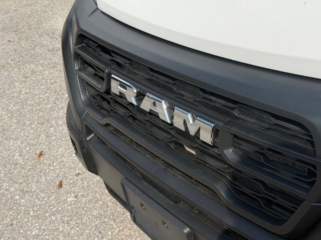 Used 2025 RAM ProMaster 2500 w/ Convenience Group FWD image 4