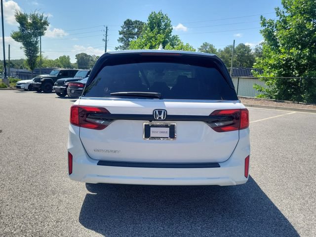 Certified 2025 Honda Odyssey EX-L image 5