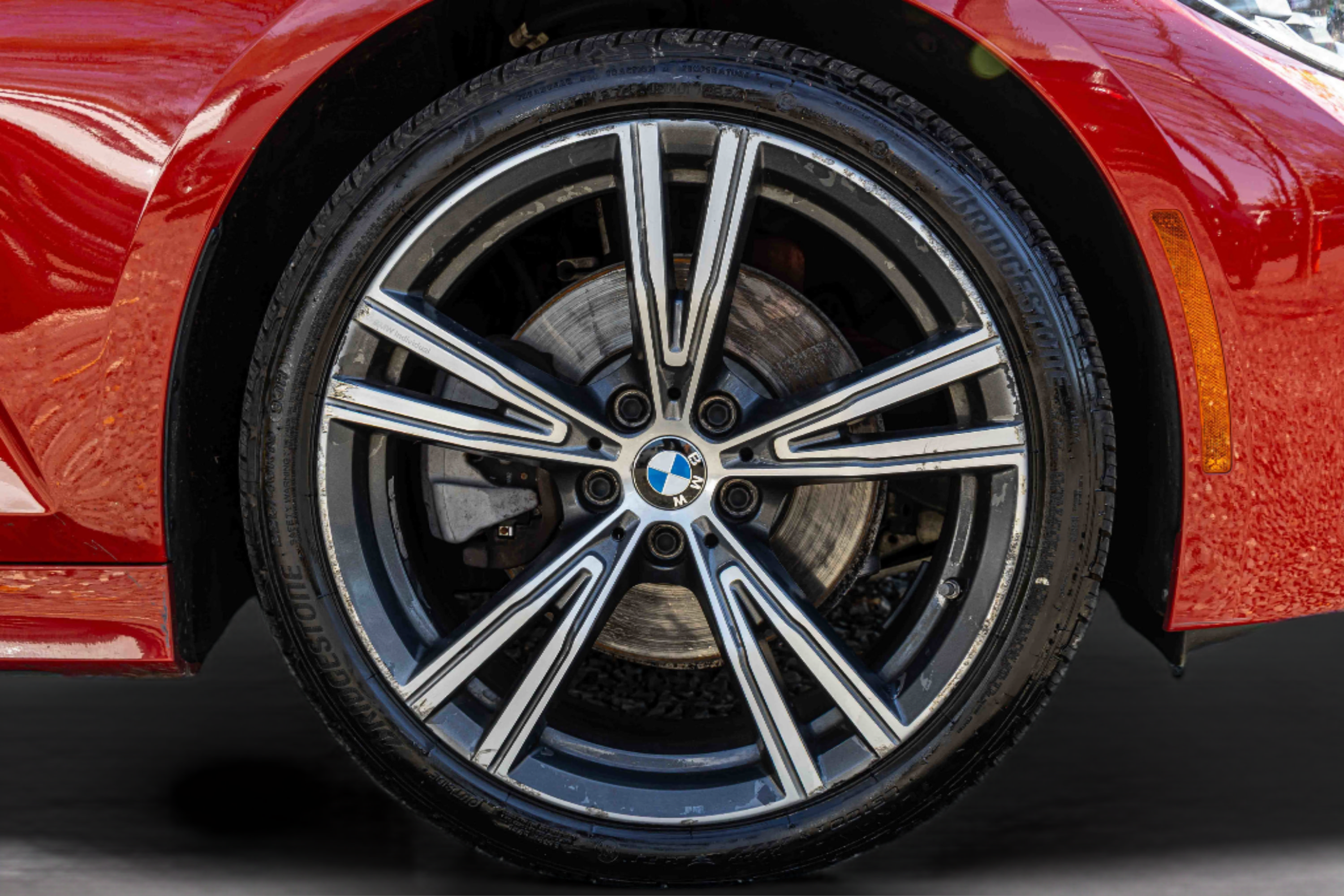Used 2019 BMW 330i xDrive Sedan w/ Convenience Package AWD/4WD image 28