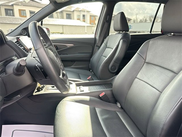 Used 2023 Honda Passport EX-L image 18