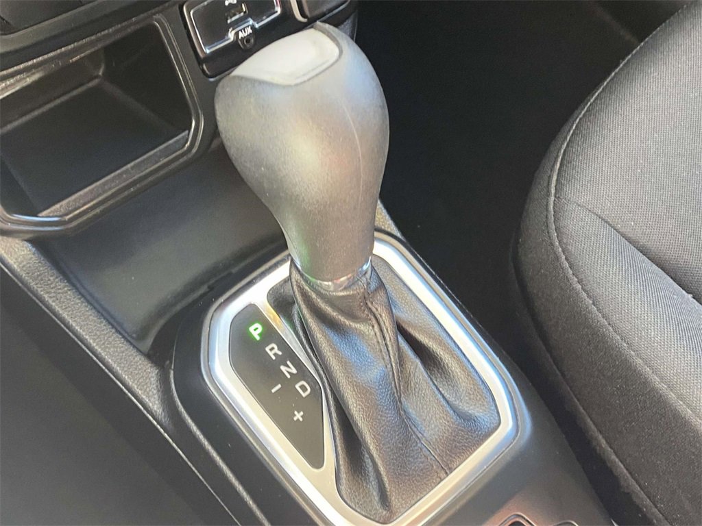 Used 2020 Jeep Renegade Latitude image 57