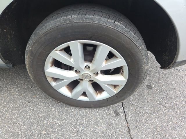 Used 2013 Nissan Murano S image 24