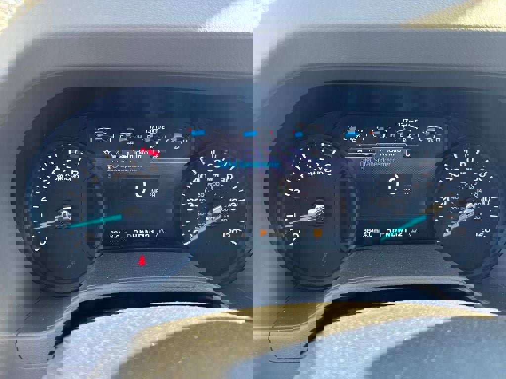 New 2026 Ford E-450 and Econoline 450 Super Duty w/ Driver's Safety Package RWD image 18