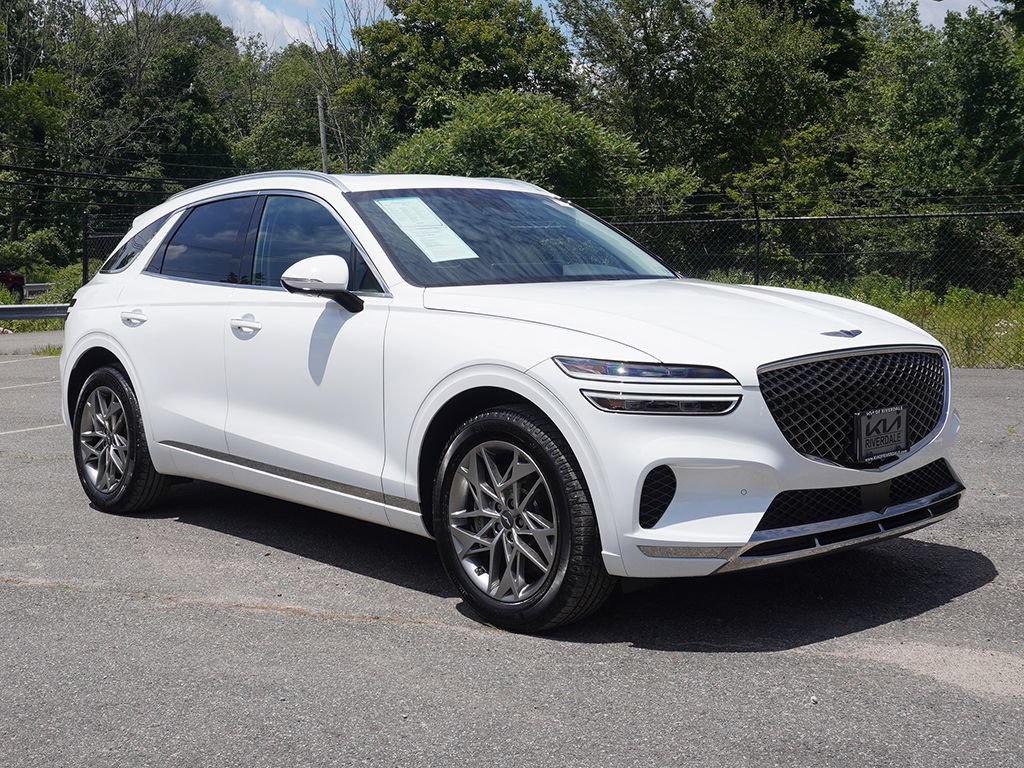 Used 2024 Genesis GV70 2.5T w/ Advanced Package AWD/4WD image 2