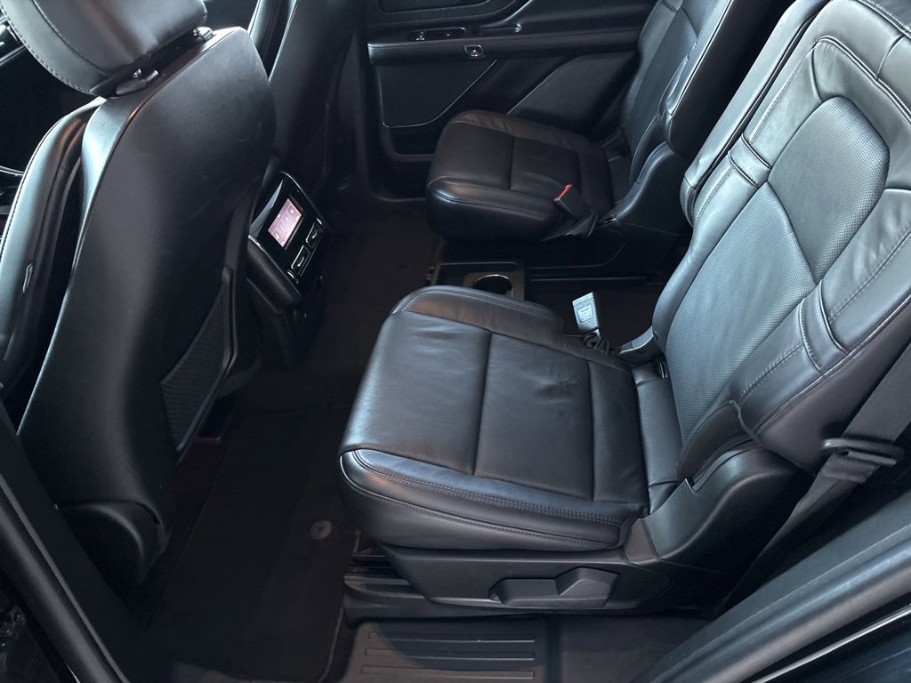 Used 2024 Lincoln Aviator Reserve image 19