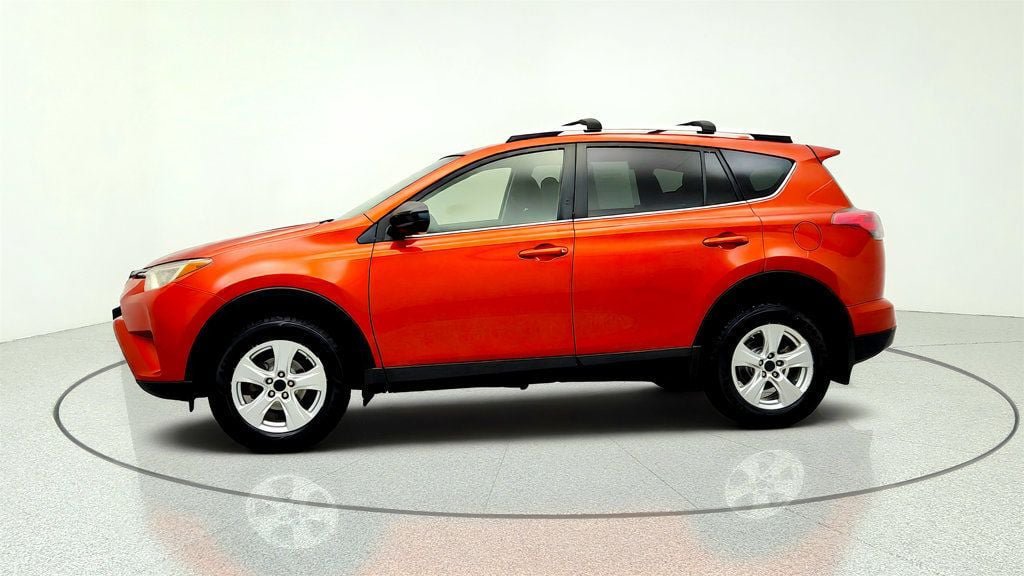 Used 2016 Toyota RAV4 LE FWD image 8
