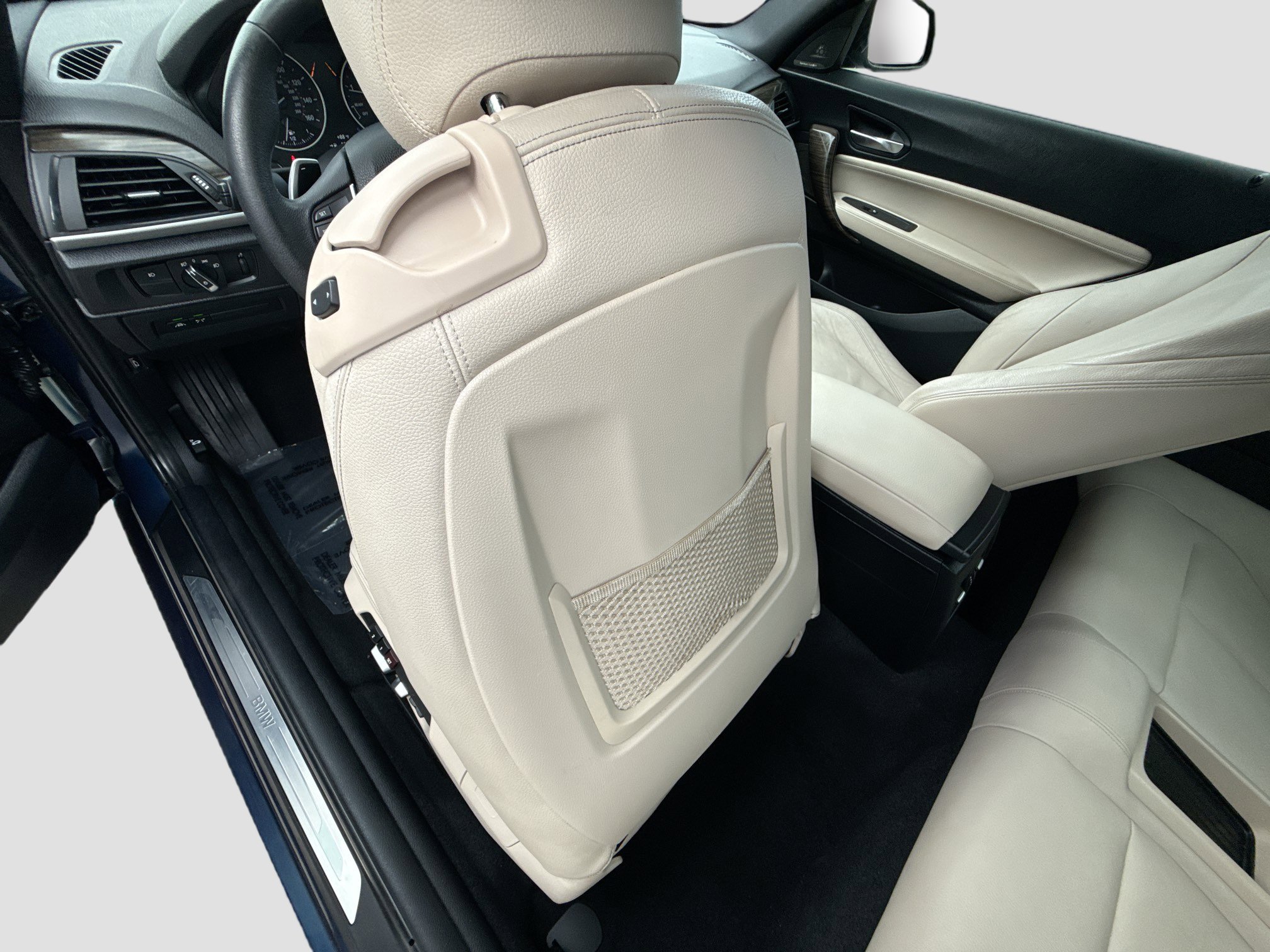 Used 2017 BMW 230i Coupe image 24