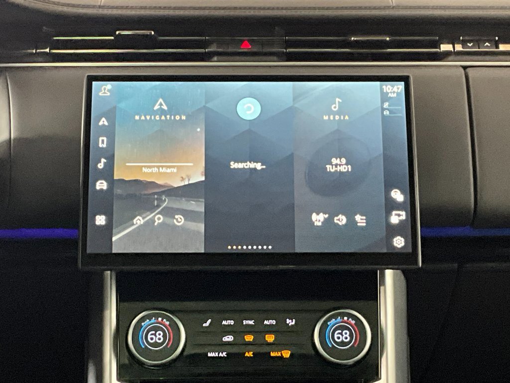 Certified 2023 Land Rover Range Rover SE image 11