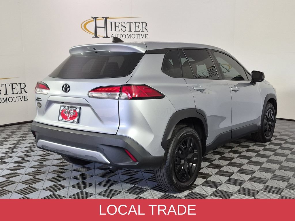 Used 2023 Toyota Corolla Cross L FWD image 4