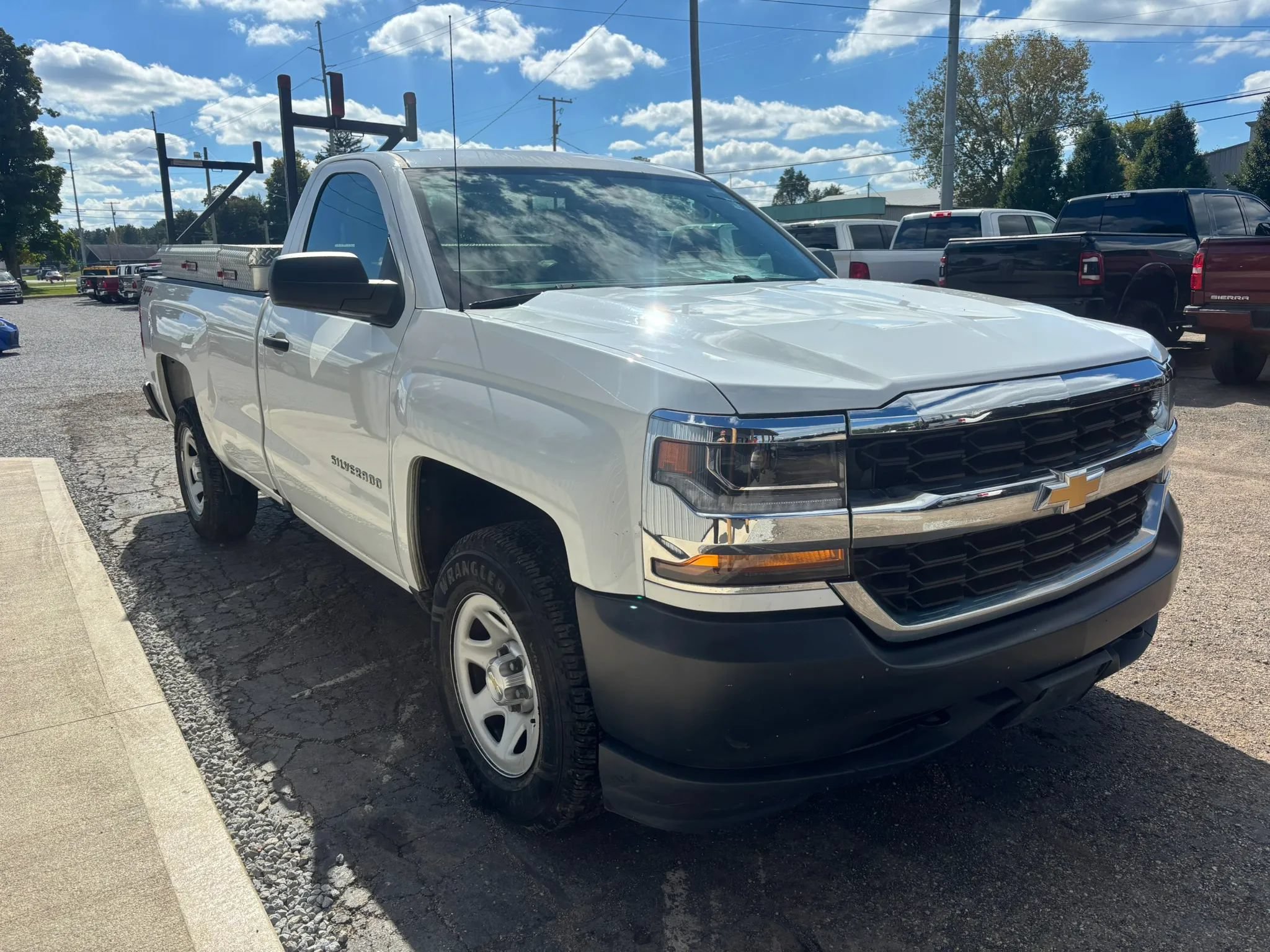 Used 2018 Chevrolet Silverado 1500 W/T w/ WT Convenience Package AWD/4WD image 11