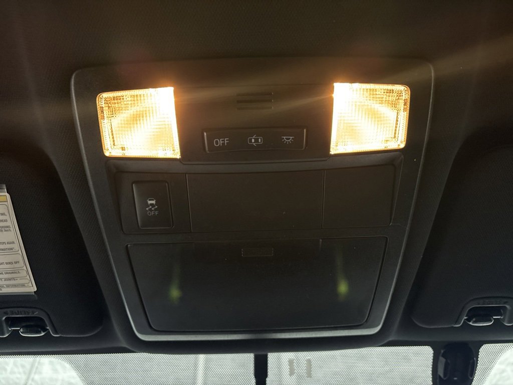 Used 2017 Toyota Tacoma TRD Sport w/ Tow Package image 20