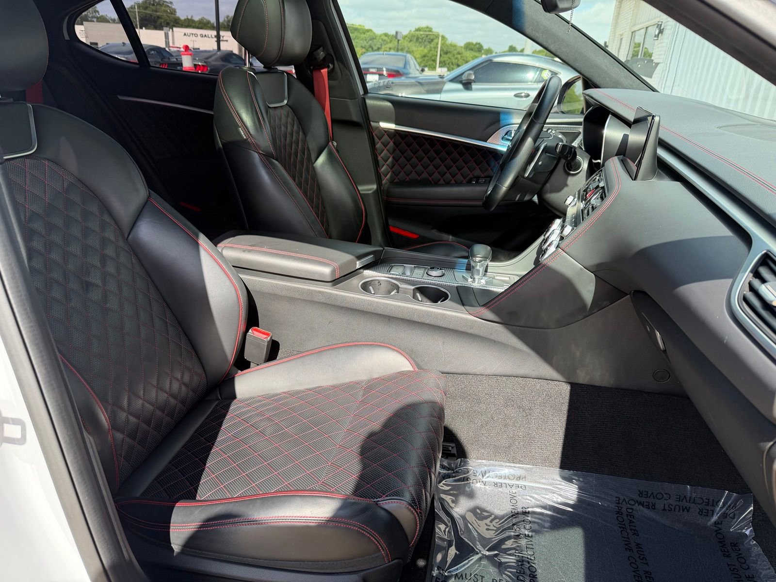 Used 2022 Genesis G70 3.3T RWD image 24