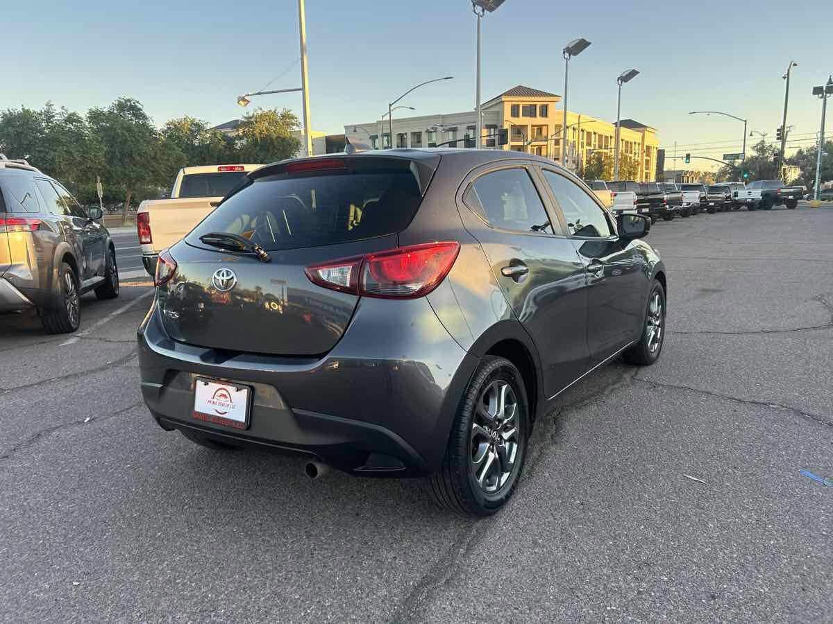 Used 2020 Toyota Yaris LE image 4