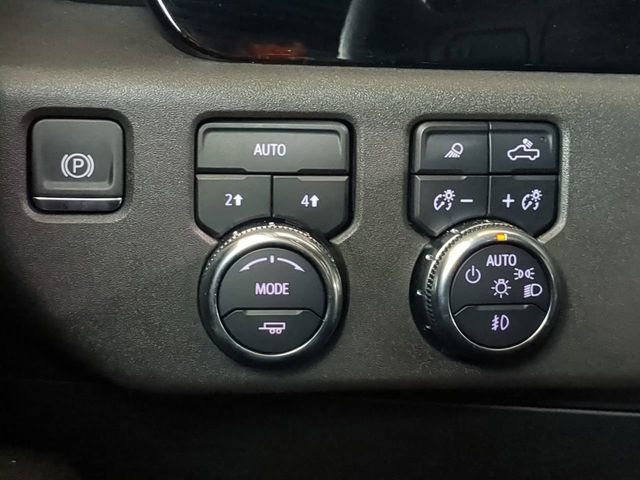 Used 2024 GMC Sierra 1500 SLT AWD/4WD image 26