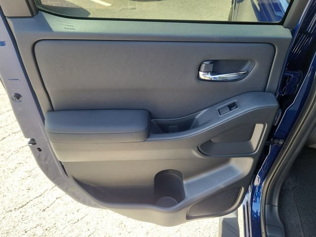 Certified 2022 Nissan Frontier SV RWD image 9