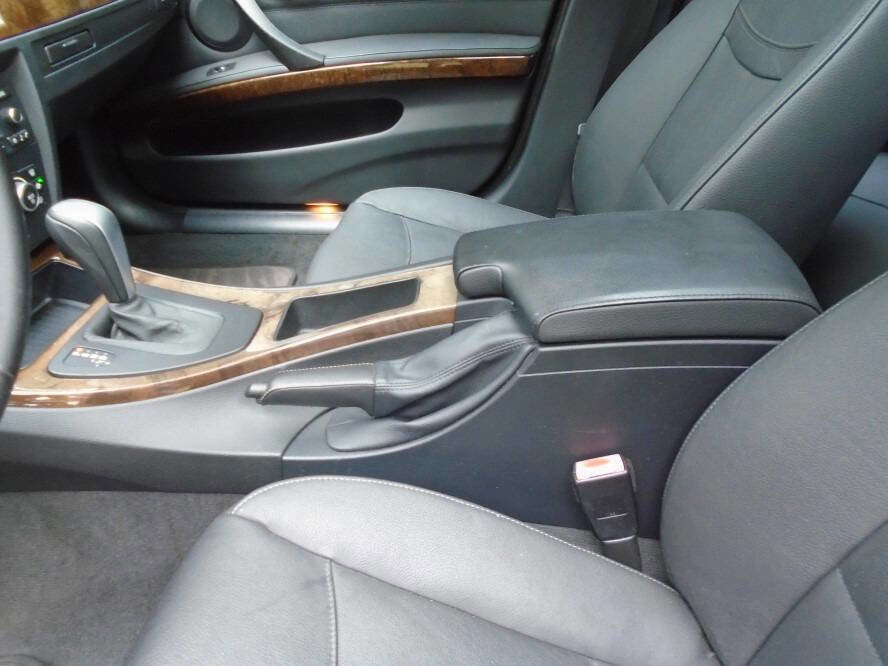 Used 2009 BMW 335i Sedan w/ Premium Pkg image 15