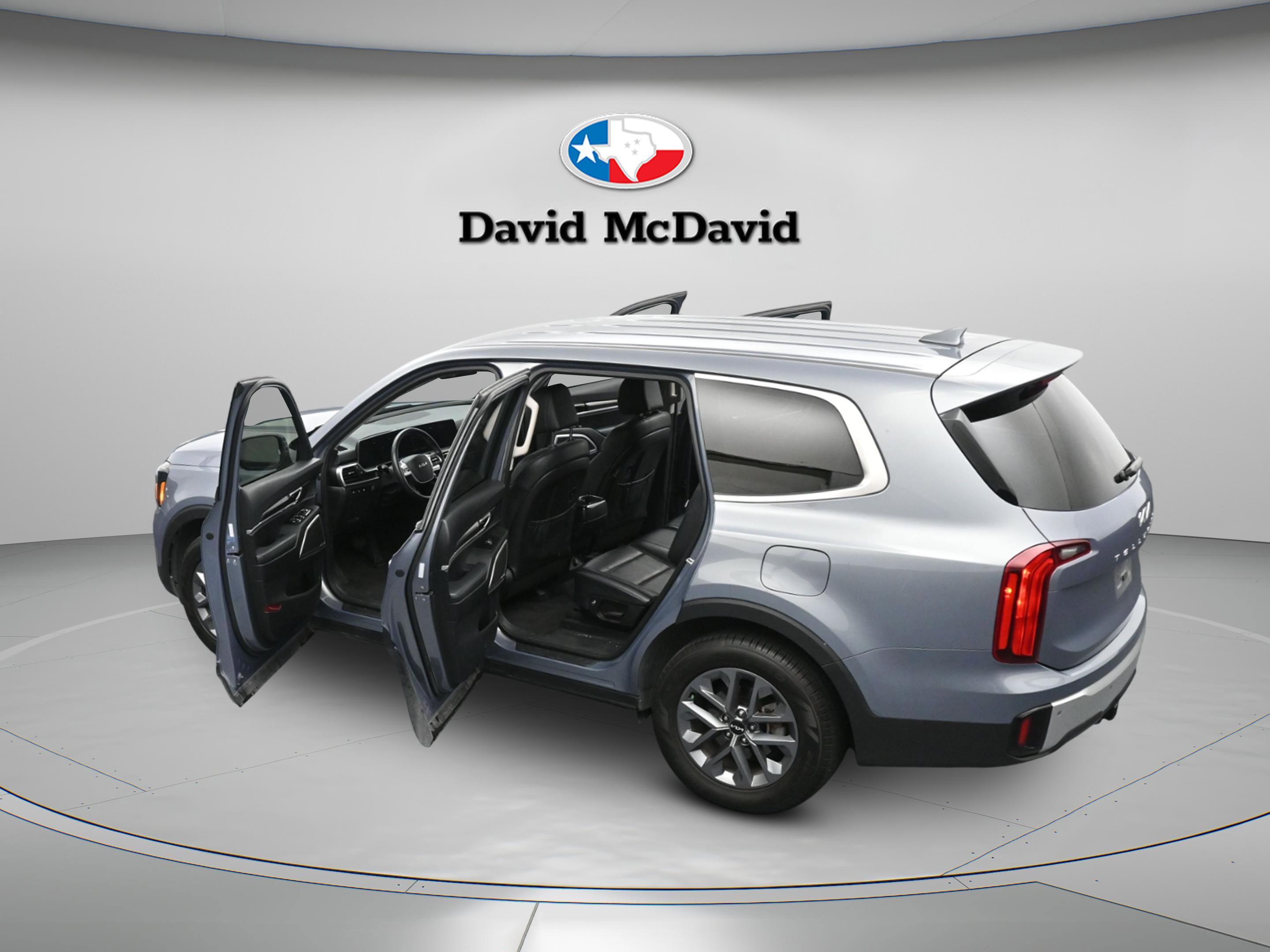 Used 2024 Kia Telluride LX image 9
